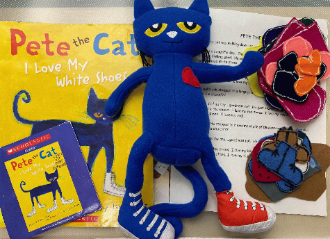 I Love My White Shoes - Pete the Cat {storykit]/ Eric Litwin ; illustrated by James Dean.